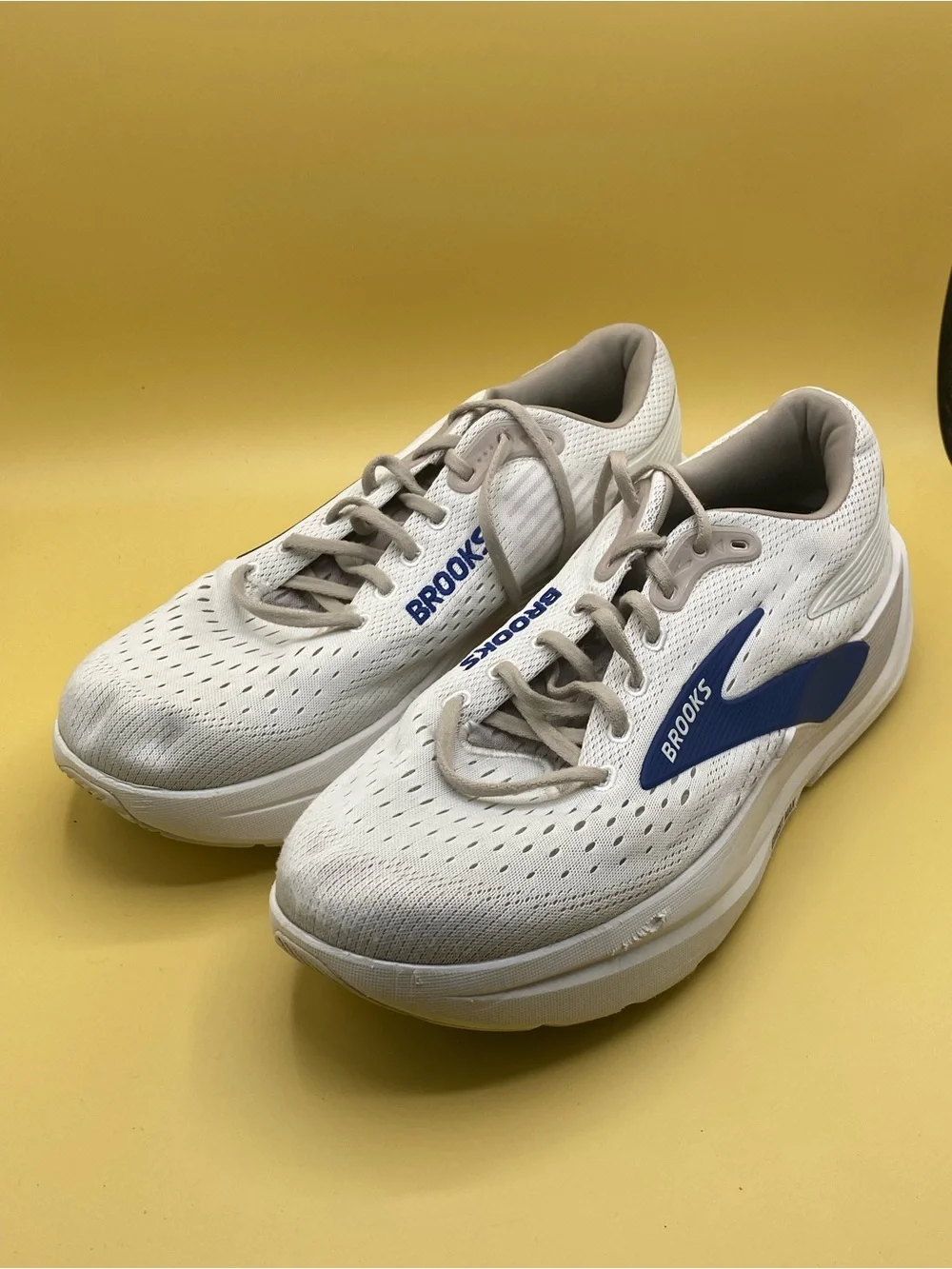 Brooks Ghost Max 3 